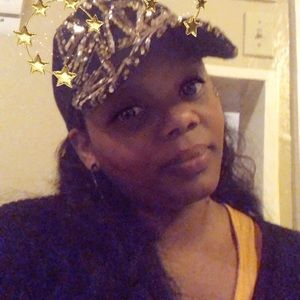 Meet your Posher, Trenesha